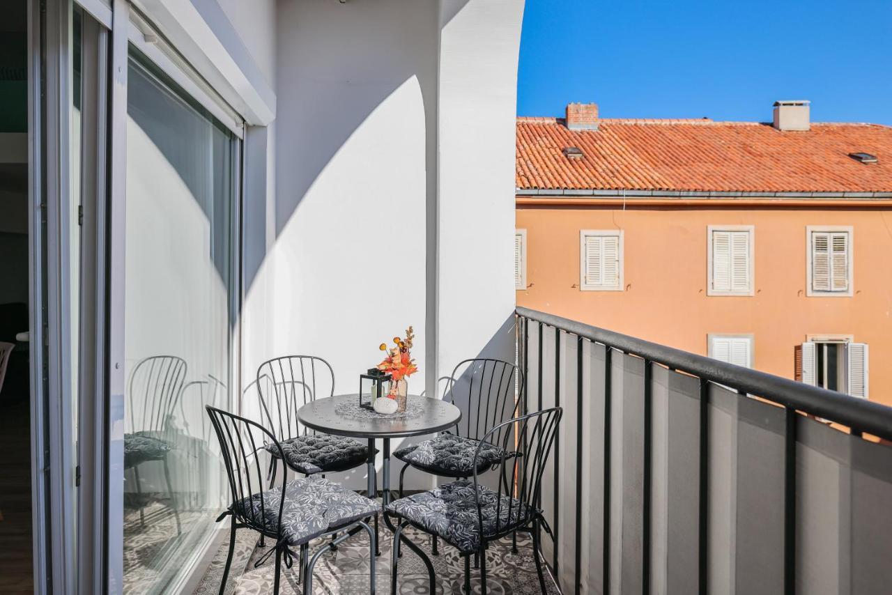 2R Lejlighed Zadar Eksteriør billede